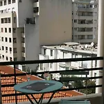 Apartman Central, Climatise, Proche Promenade Des Anglais. *
