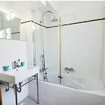 Central, Climatise, Proche Promenade Des Anglais. Apartman *